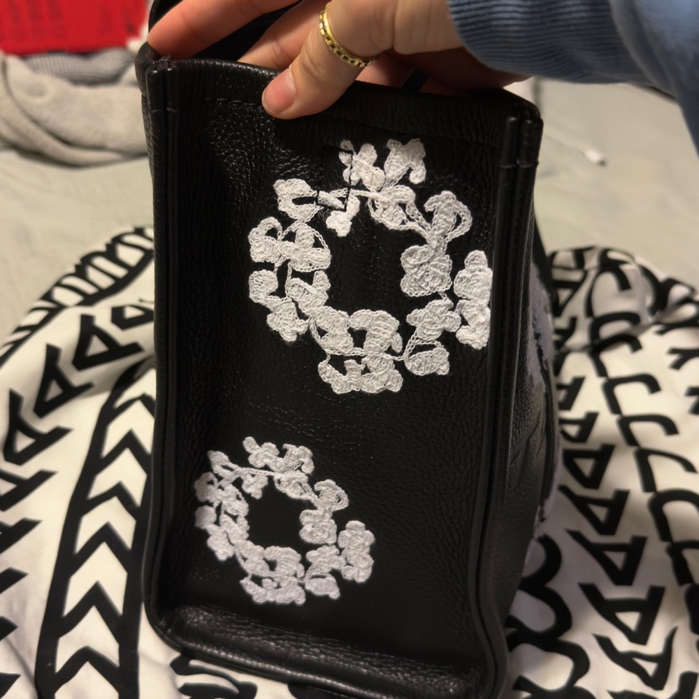 Marc Jacobs x Demin Tears Collab Large Leather Tote Bag - Picture 4 of 6